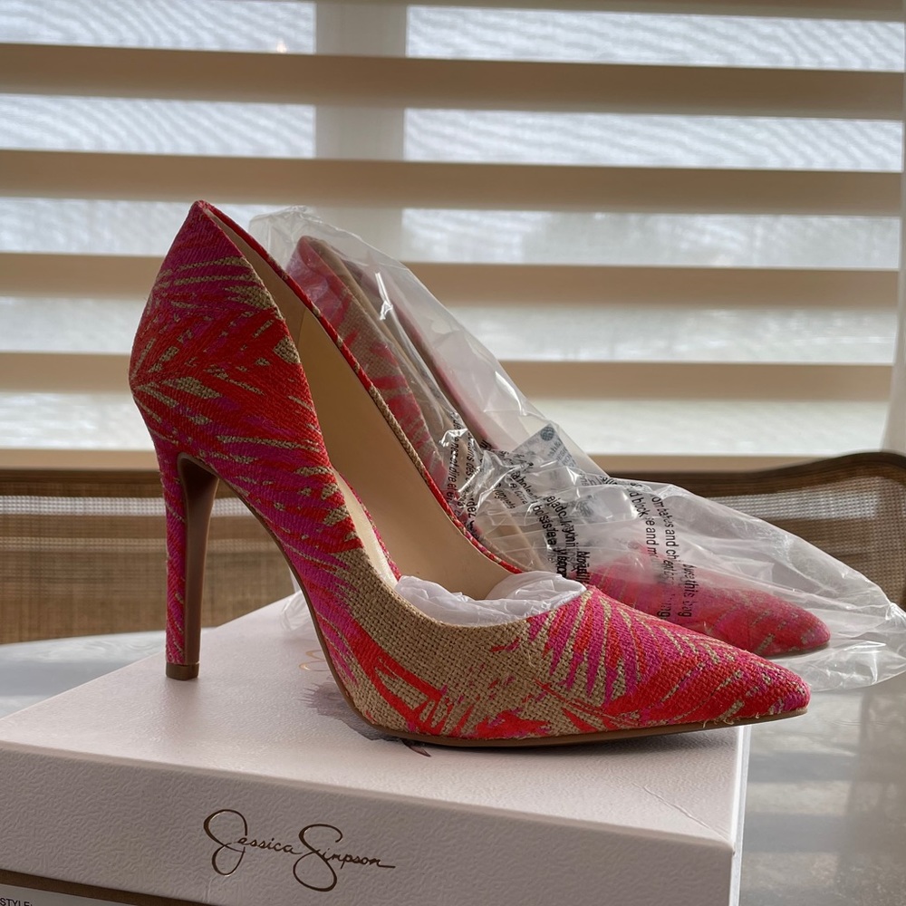 Jessica Simpson Pink Combo heels